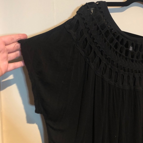 Nine West size L black blouse w/ batwing sleeves - Picture 5 of 7